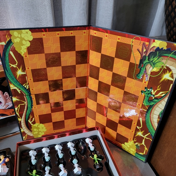 Dragon ball chess set - Picture 4 of 8